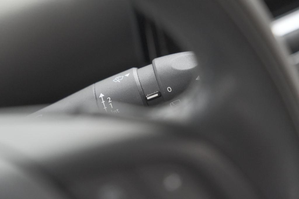 Citroen C4 Cactus puretech 82 one-tone | camera | navigatie | parkeersensor
