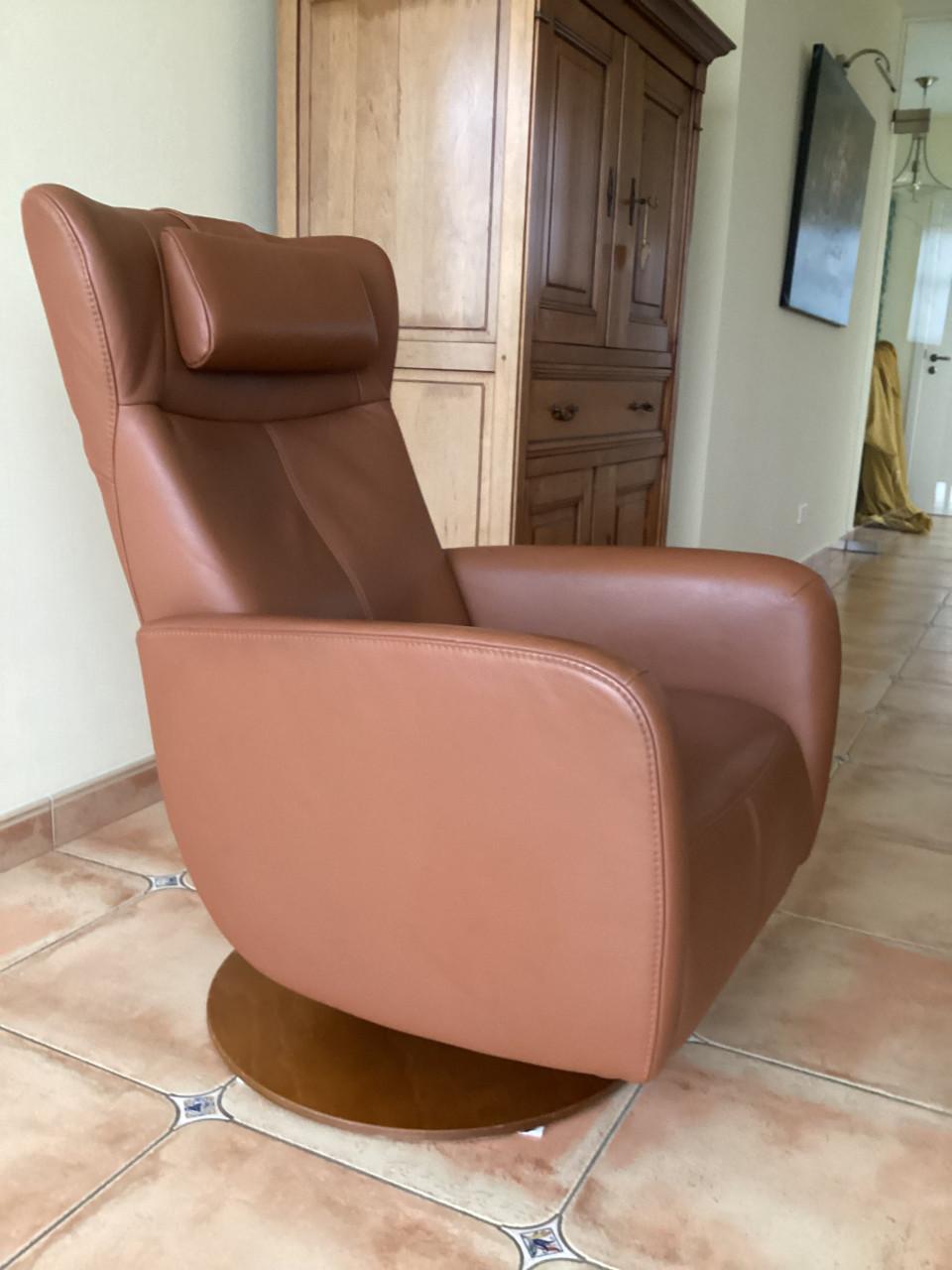 Prominent sta-op stoel/relax(draadloos)accu((showroomstaat)