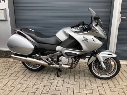 Inruilkoopje: Honda NT700V Deauville met ABS, mooie staat, rijklaar €2750,-