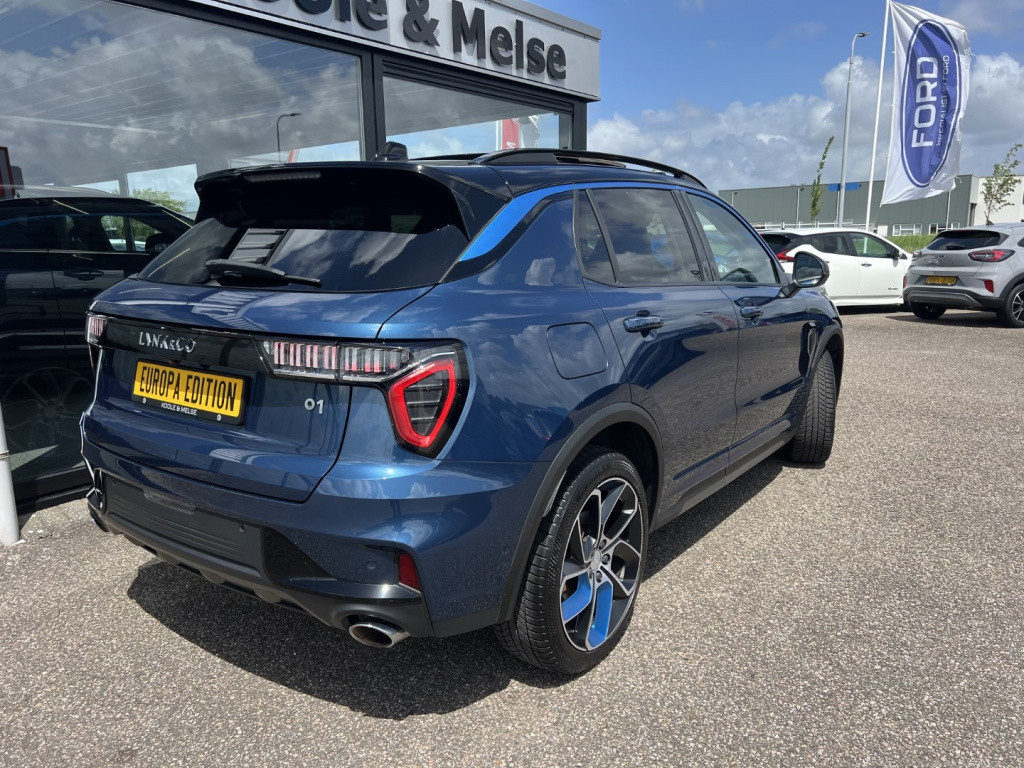Lynk & Co 01 1.5 261pk plug in hybrid , trekhaak , pano dak , 360gr camera