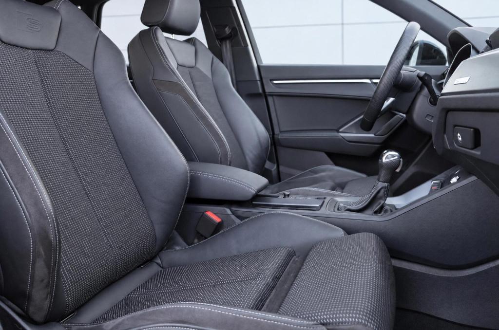 Audi Q3 35 tfsi edition s line 150pk s-tronic