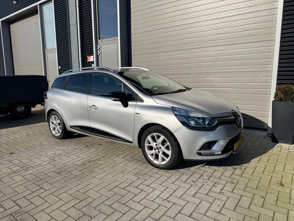 Renault Clio estate 0.9 tce limited