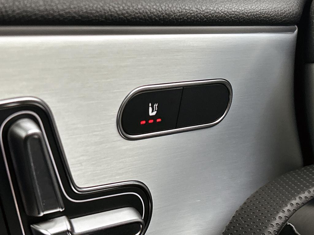 Mercedes-Benz A-Klasse 250 e business solution amg amg line | night pakket 