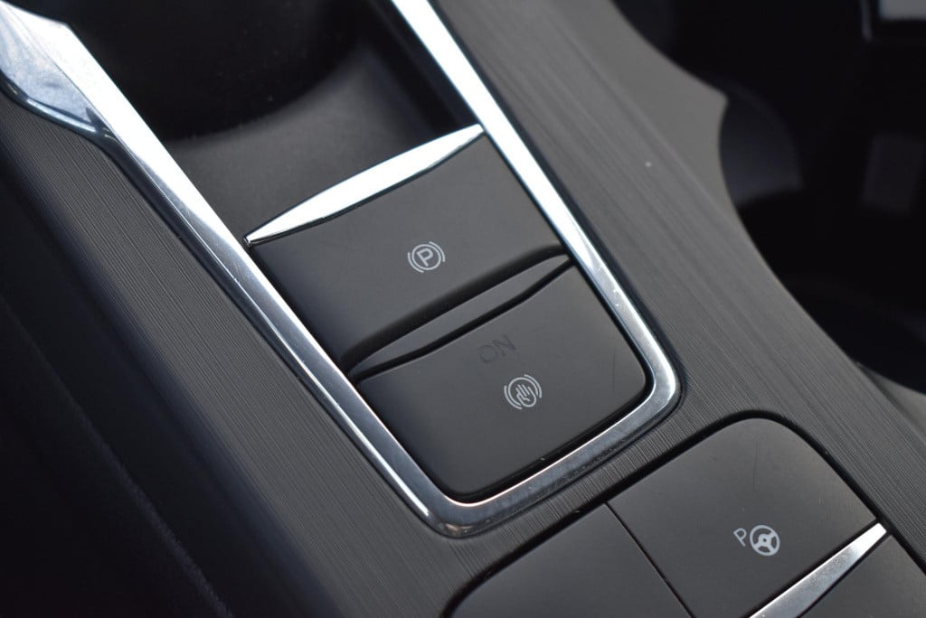 Ford Kuga 2.5 phev st-line | climate control | adaptieve cruise control | a