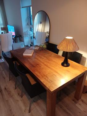 Eethoek tafel teak + 4 zwartleren stoelen