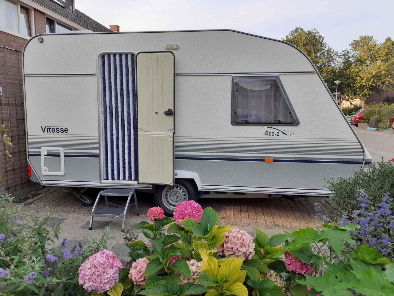 TE KOOP  caravan  Beijerland 2000 type Vitesse 400-2