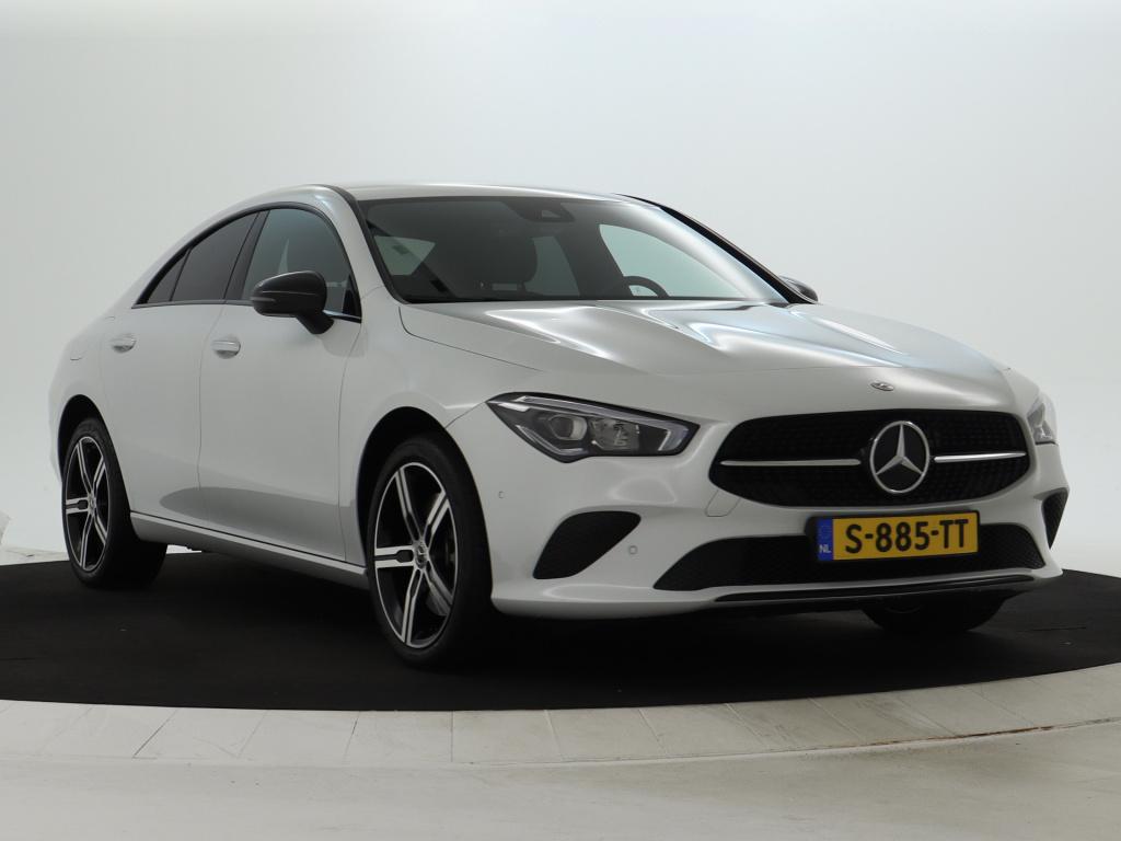 Mercedes-Benz Cla 250 e plug-in hybride elektrische achterklep | smartphone