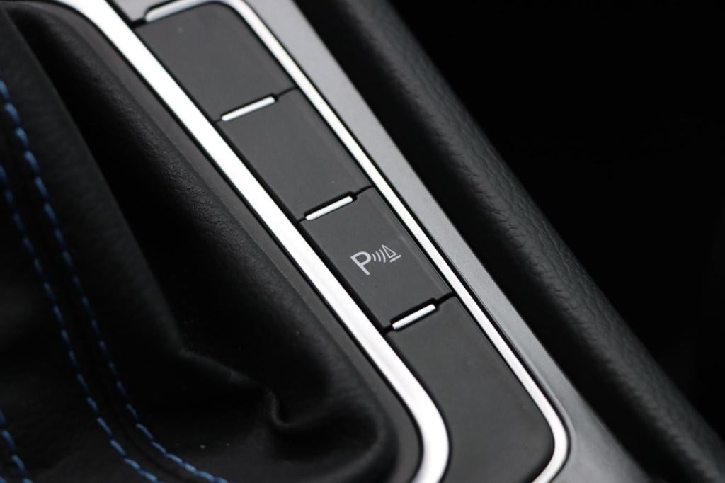 Volkswagen E-golf e-golf 136pk | soh 91%