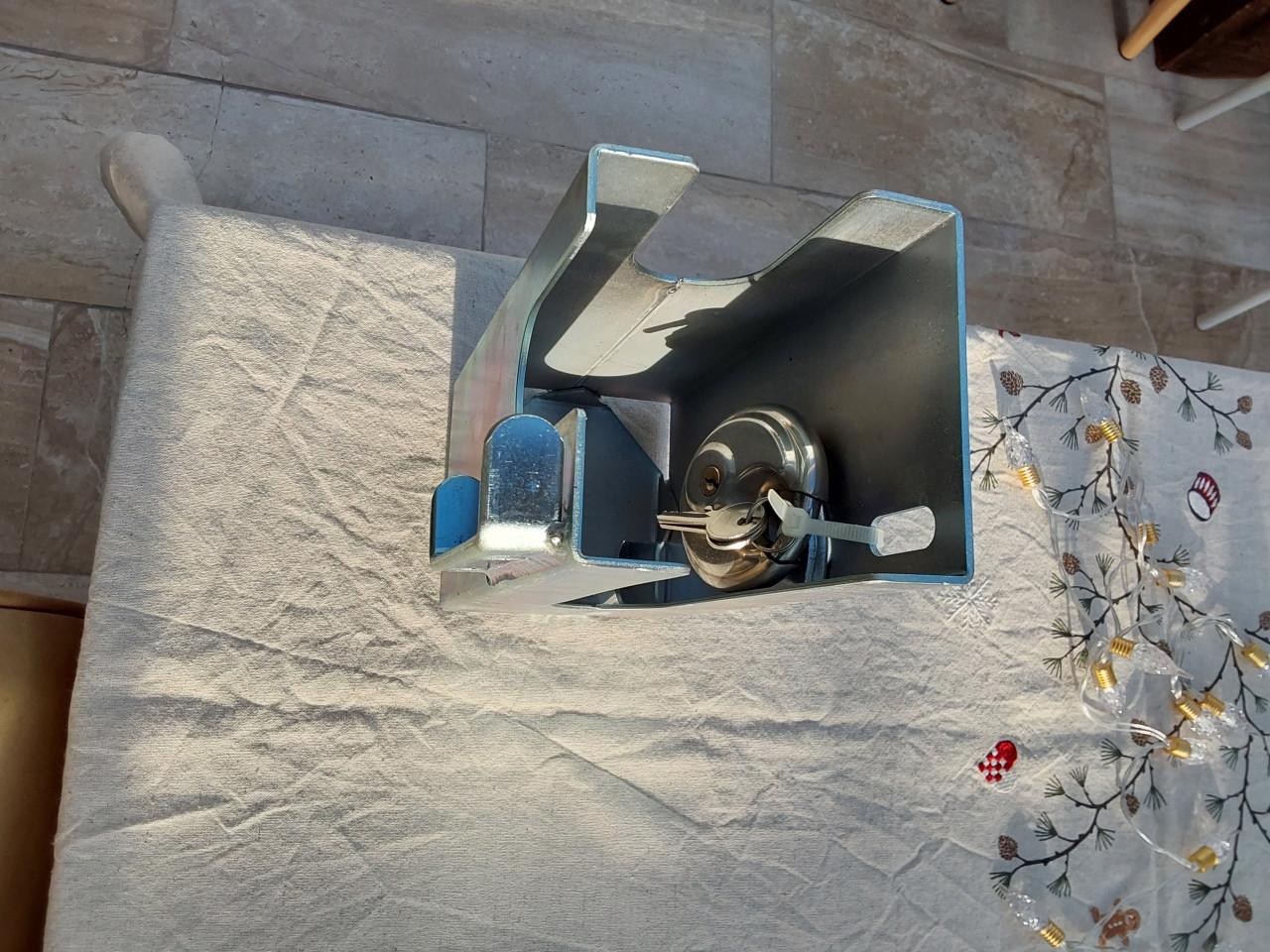 Dissel / Aanhanger slot nieuw