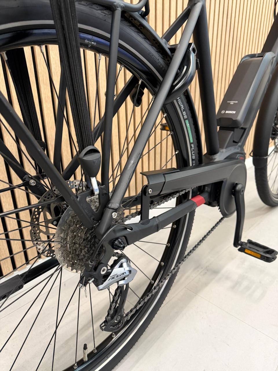 Gazelle Medeo Bosch Performance Line 60CM 2243KM 400Wh