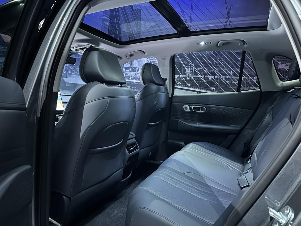 Geely Starray Em-i 1.5 max+ *pano*360camera*leer*