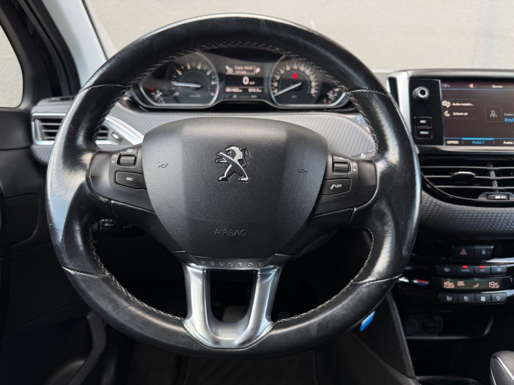 Peugeot 208 1.2 puretech allure