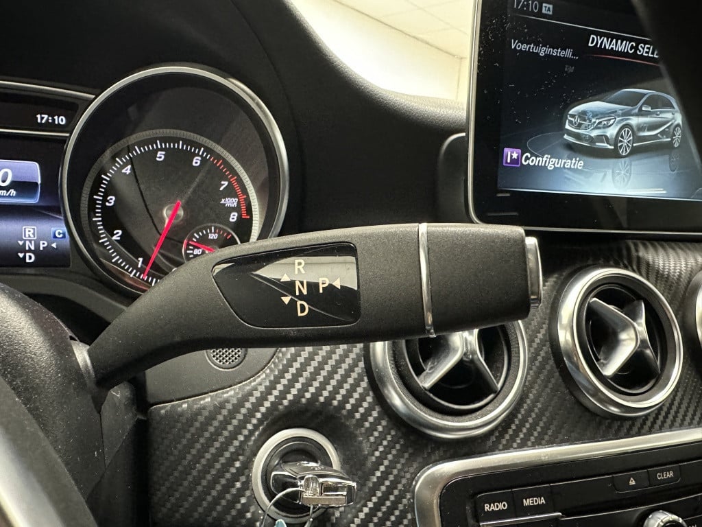 Mercedes-Benz A-Klasse 160 amg night ed. | facelift | 18'' | led koplampen 