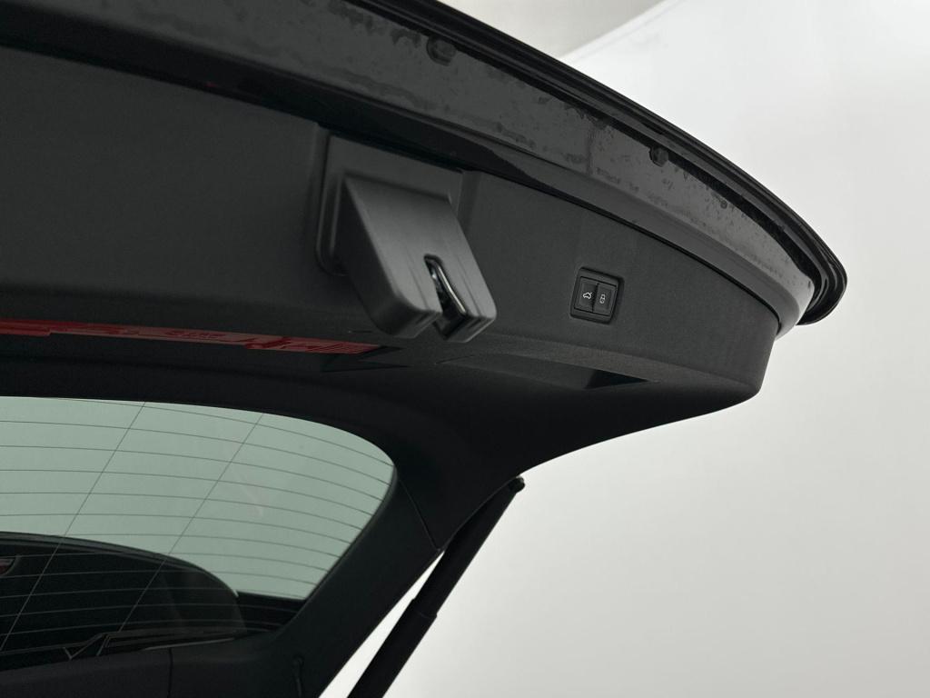 Audi Q4 E-tron s edition e-tron 45 82 kwh 210 kw / 286 pk suv ele