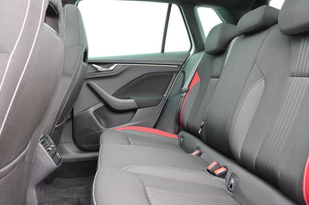 Skoda Kamiq 1.0 tsi monte carlo 110pk dsg7
