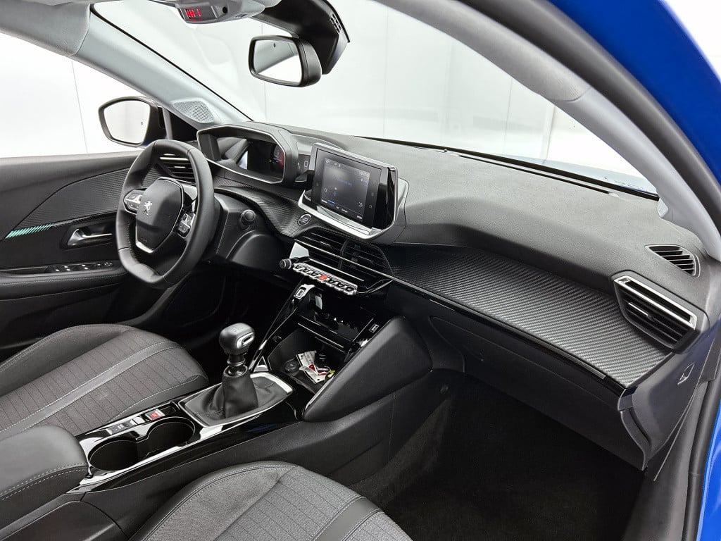 Peugeot 208 100pk allure | rijklaar | camera | icockpit | navigatie |