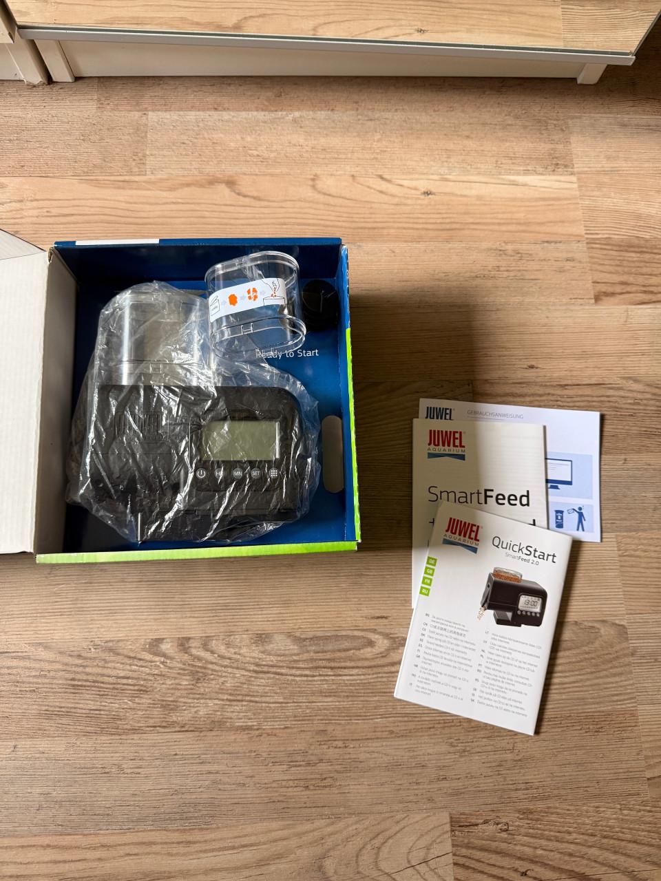 Juwel  Aquarium SmartFeed 2.0, als nieuw!