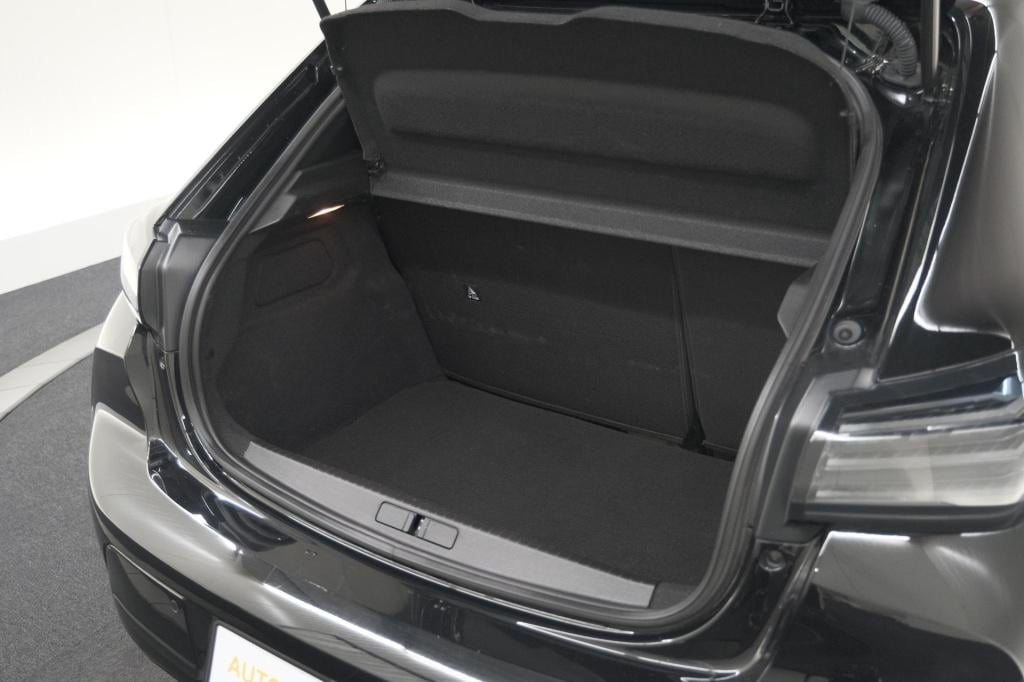 Peugeot 208 1.2 hybrid 145 e-dcs6 gt | alcantara pakket | camera | apple ca