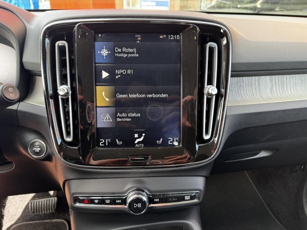 Volvo XC40 2.0 t4 inscription automaat | leer | 19'' lmv | trekhaak