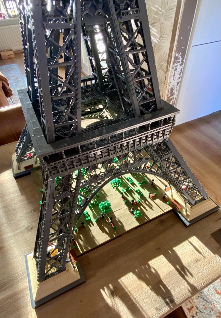 LEPIN Eiffeltoren 10.001 stukjes“zelfde als het deense merk”