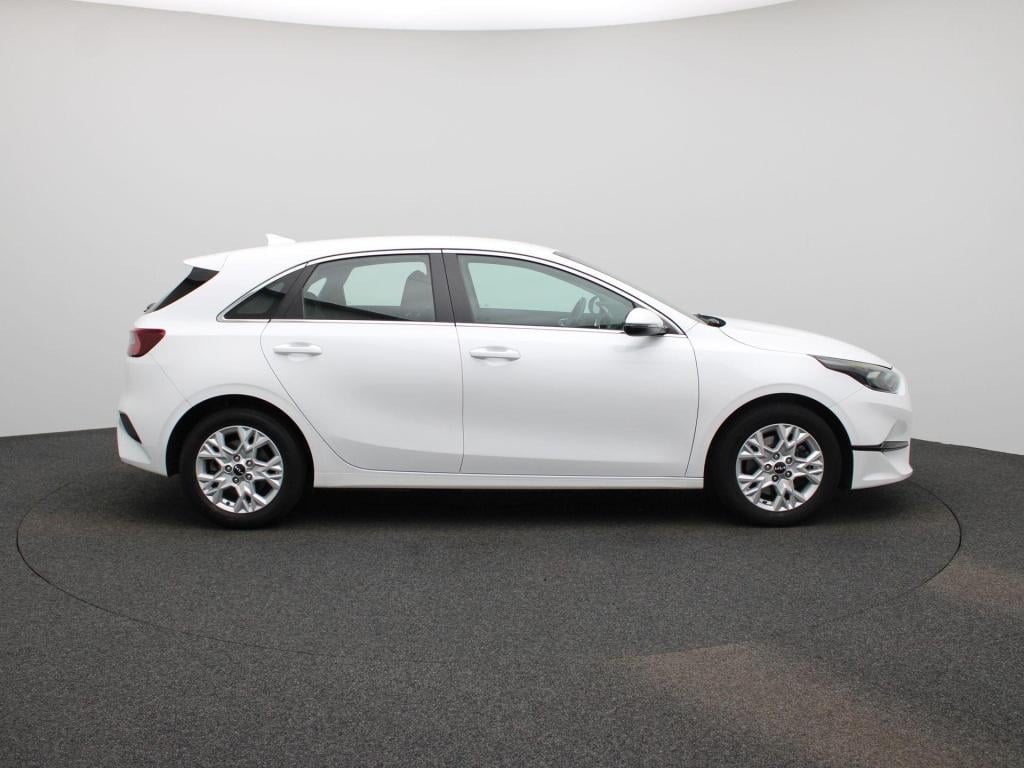 Kia Cee'd 1.0 t-gdi dynamicline | parkeer sensoren | navigatie | apple carp