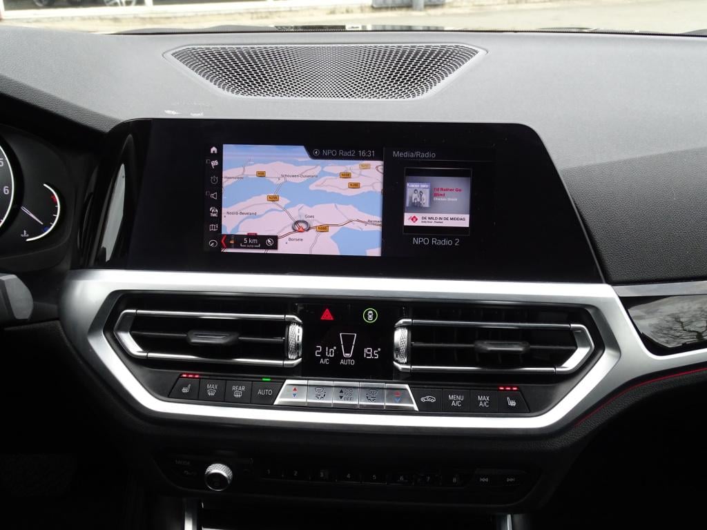 BMW 3-serie 320i high executive sportline | full led