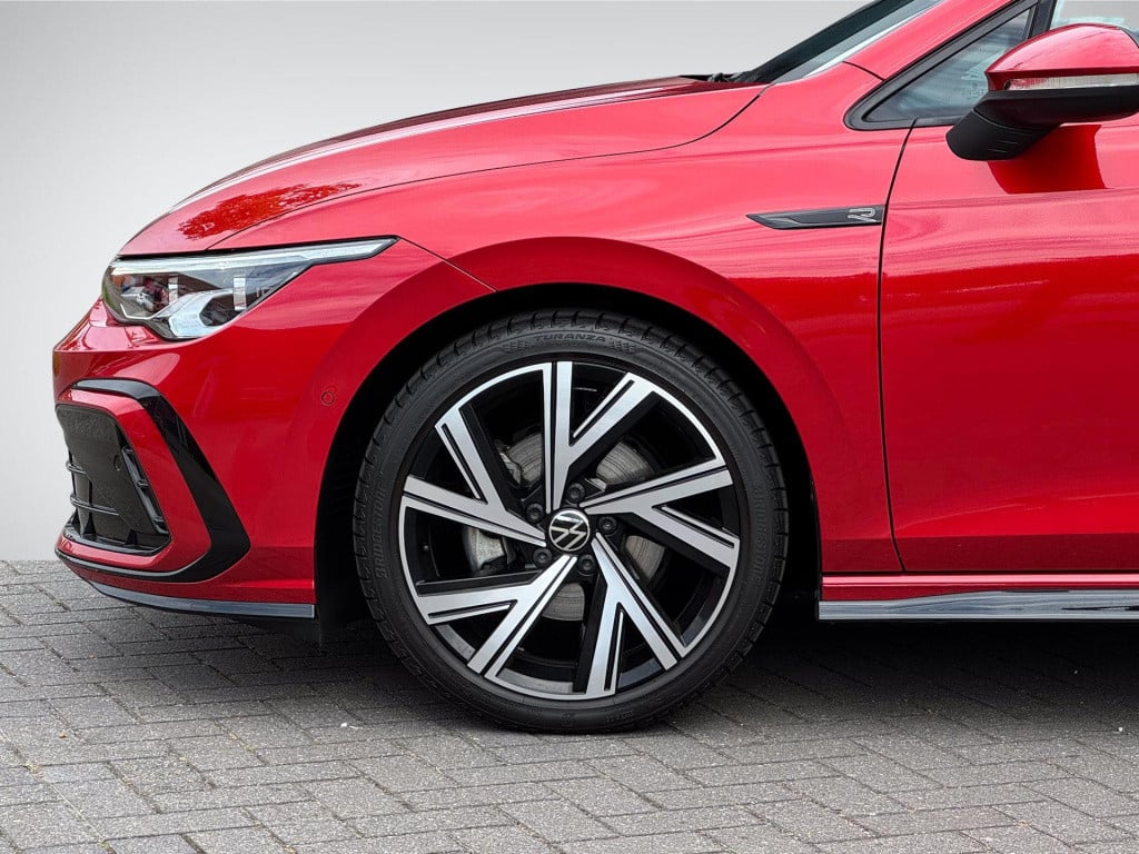 Volkswagen Golf 1.5 etsi r-line nl-auto! | panoramadak | harman/kardon | sp