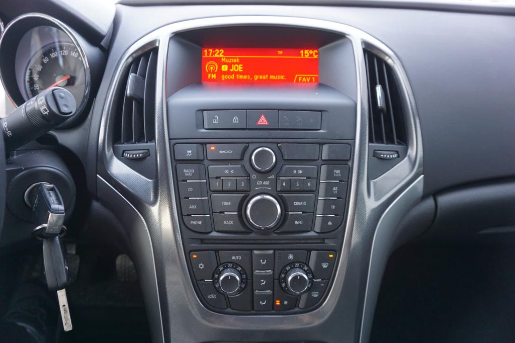 Opel Astra 1.4 turbo cosmo airco / cruise / parkeers. / elektr. ramen / tre