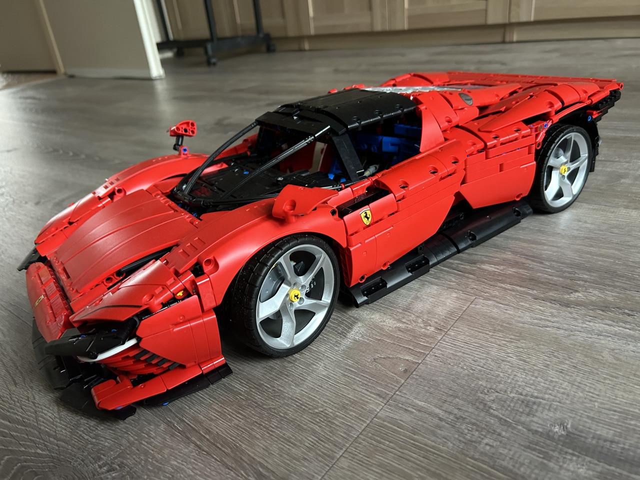 Lego Technic Supercar 42143 – Ferrari Daytona SP3