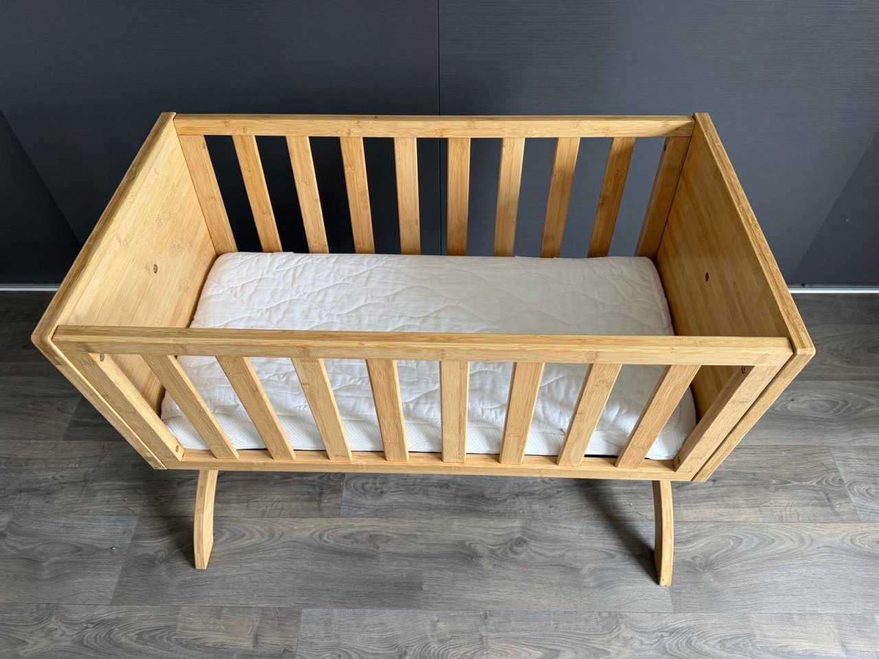 Kids concept bamboowieg met schommelfunctie