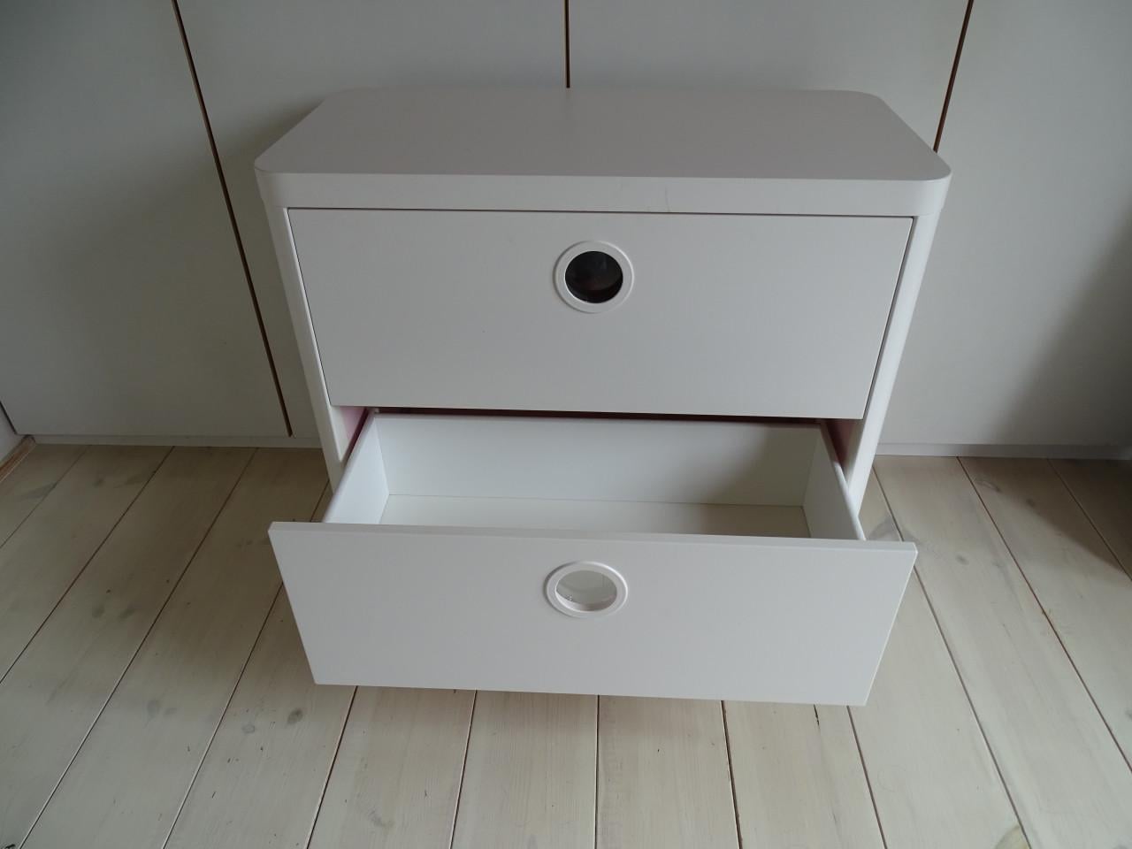 IKEA BUSUNGE ladekast wit – 2 lades – kinderkamer