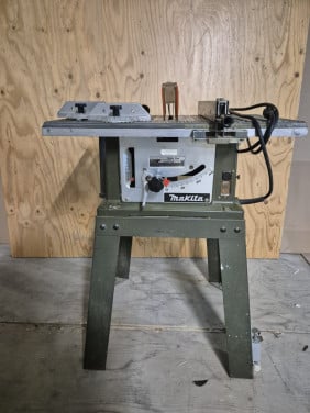 Makita tafelzaag, model 2708