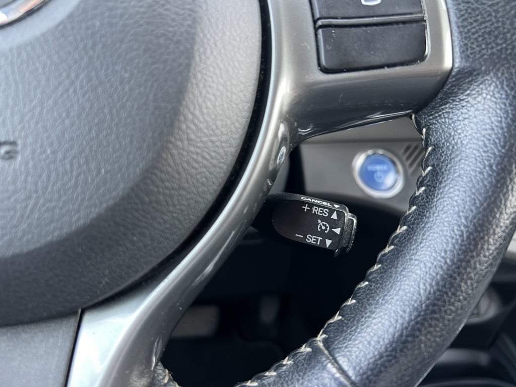 Toyota Yaris 1.5 hybrid lease