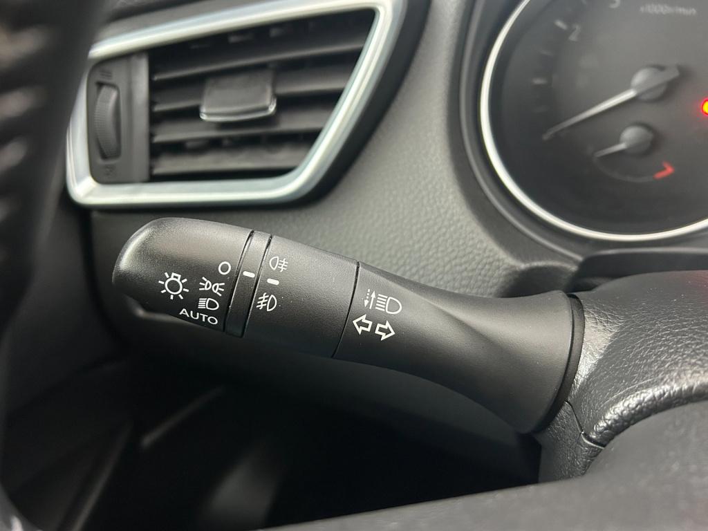 Nissan Qashqai occasion 1.3 dig-t tekna + | wit | tweedehands nissan qashqa