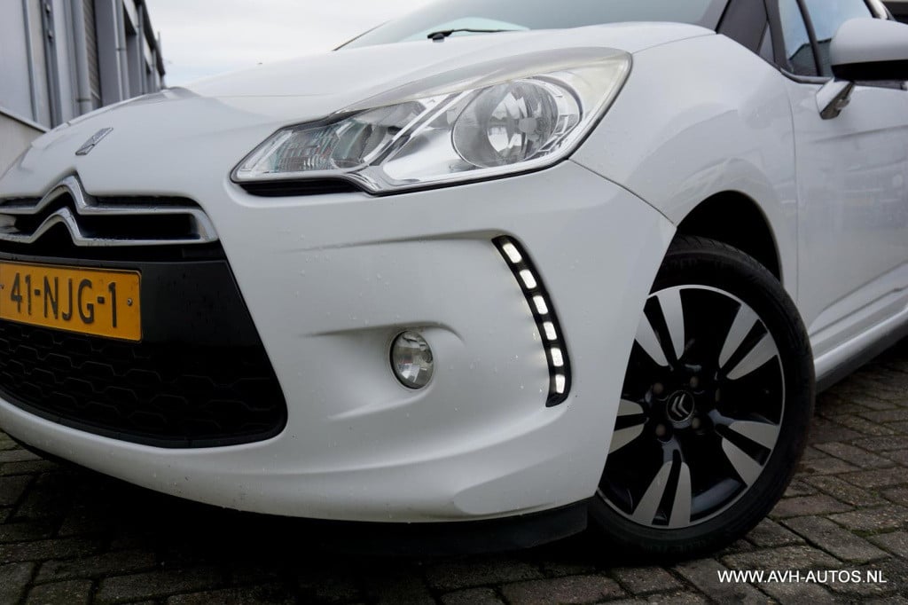 Citroen DS3 1.6 so chic in white