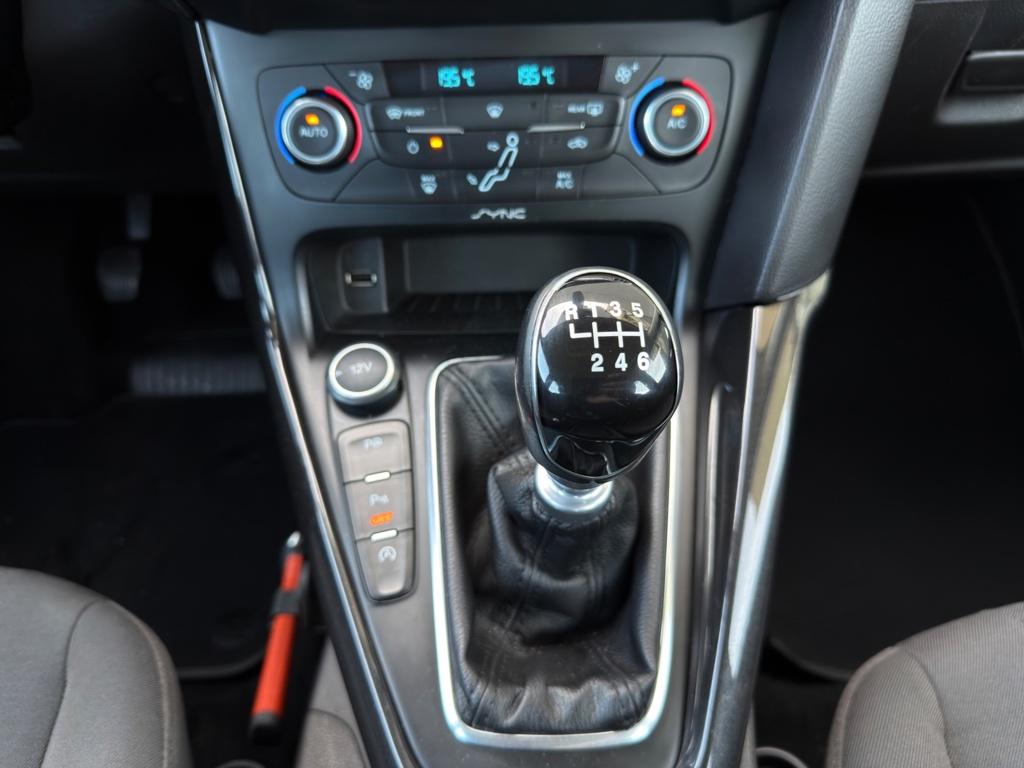 Ford Focus wagon 1.0 first edition