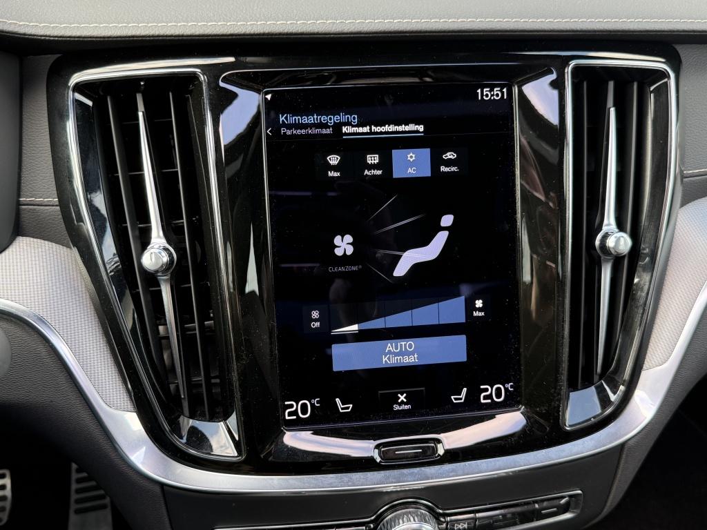 Volvo S60 t8 390pk recharge r-design| panodak| adap.cruise| trekhaak|camer