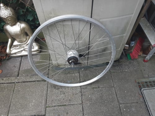 Gazelle 28 inch nexus achterwiel, 7 speed,rollerbrake rem