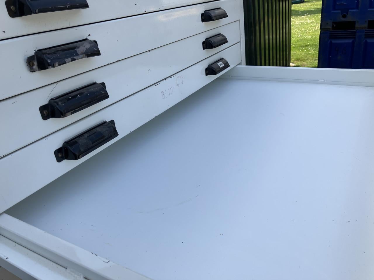 Ladenkast met 9 laden