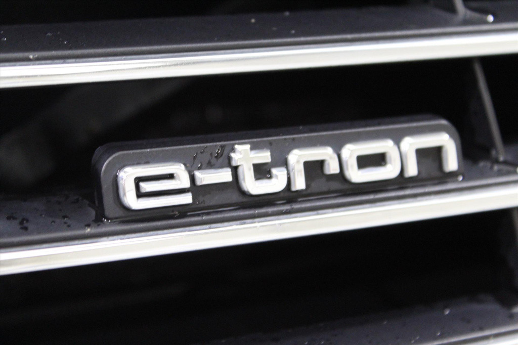 Audi A3 40 e-tron 204pk s tronic advance sport