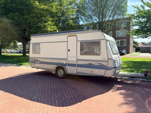 Fendt Saphir 465 caravan 2001