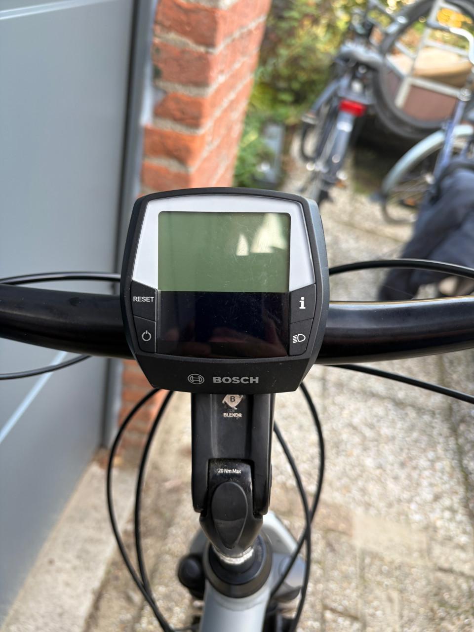 Trek District+ 4 E-bike - M frame, 500Wh accu, ZGAN