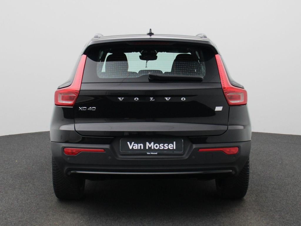 Volvo XC40 recharge core | automaat | apple carplay / android auto | virtua
