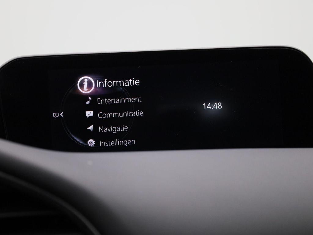 Mazda 3 2.0 e-skyactiv-g m hybrid 122 luxury | automaat | bose | apple carp
