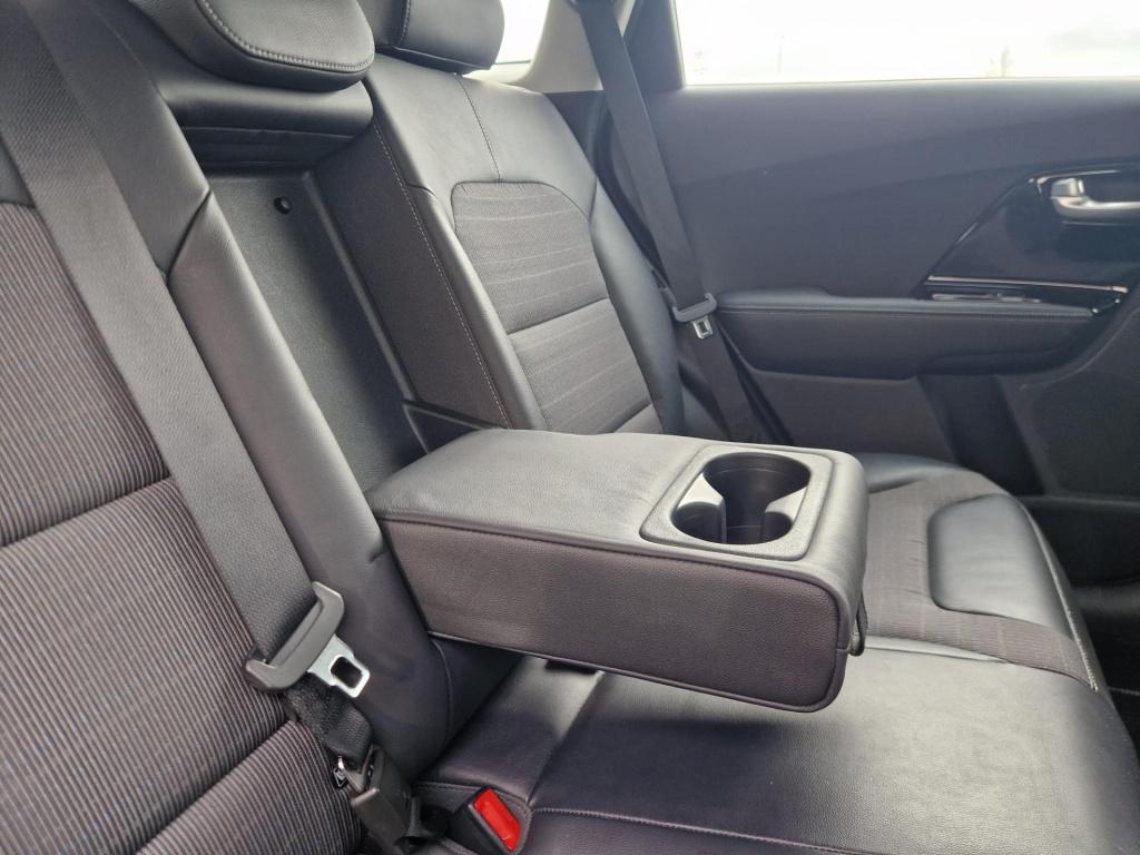 Kia Niro 1.6 gdi hybrid executiveline | 1e eigenaar | automaat | trekhaak |