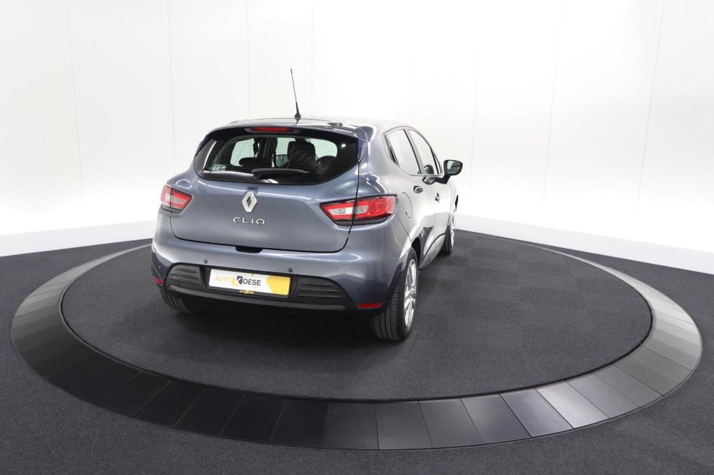 Renault Clio tce 90 zen | navigatie | parkeersensoren | climate control