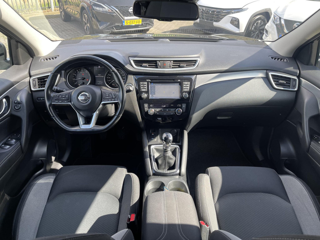 Nissan Qashqai 1.2 n-connecta design pack | panoramadak | navigatie | 360° 