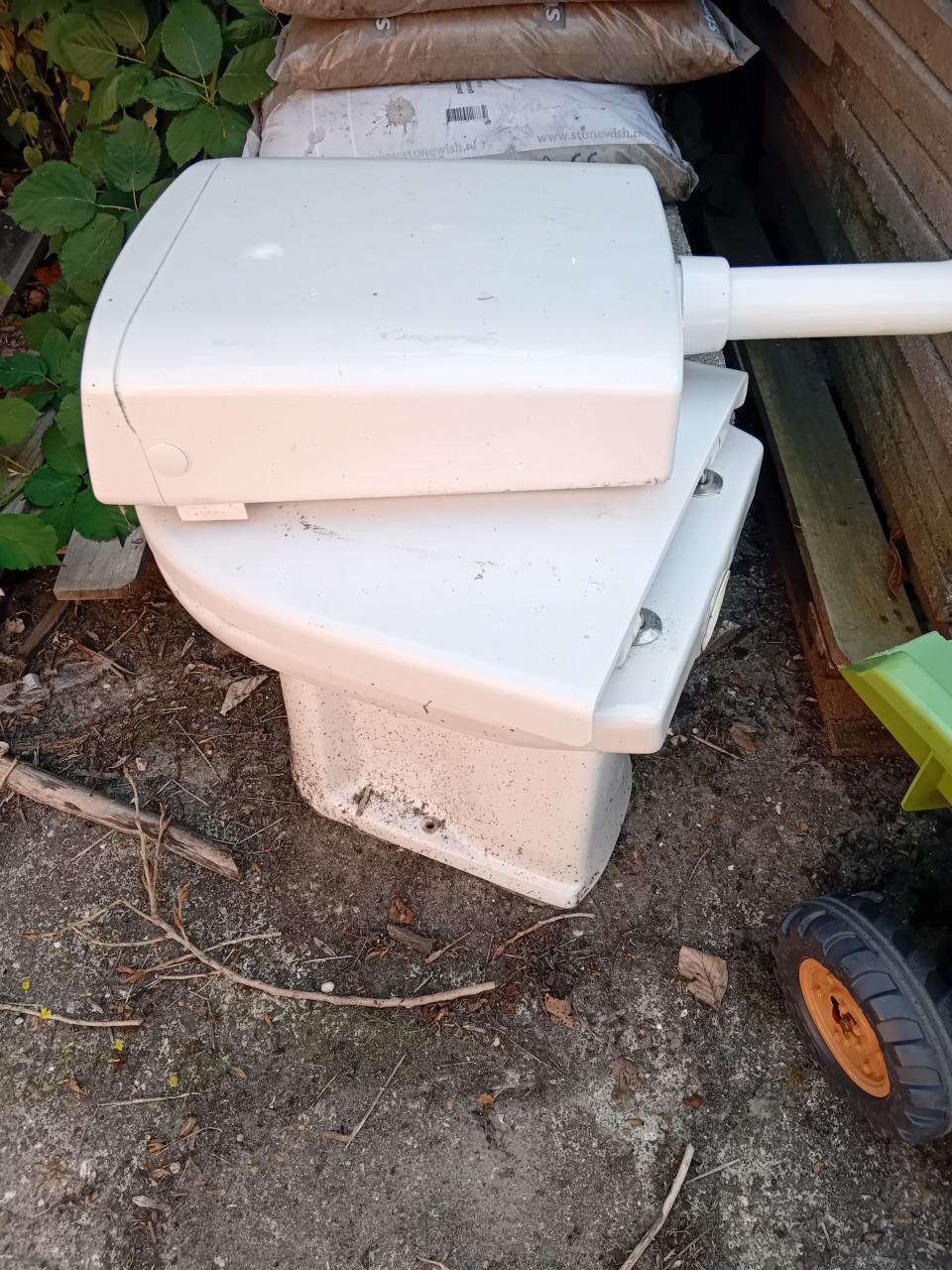 Wc met spoelbak