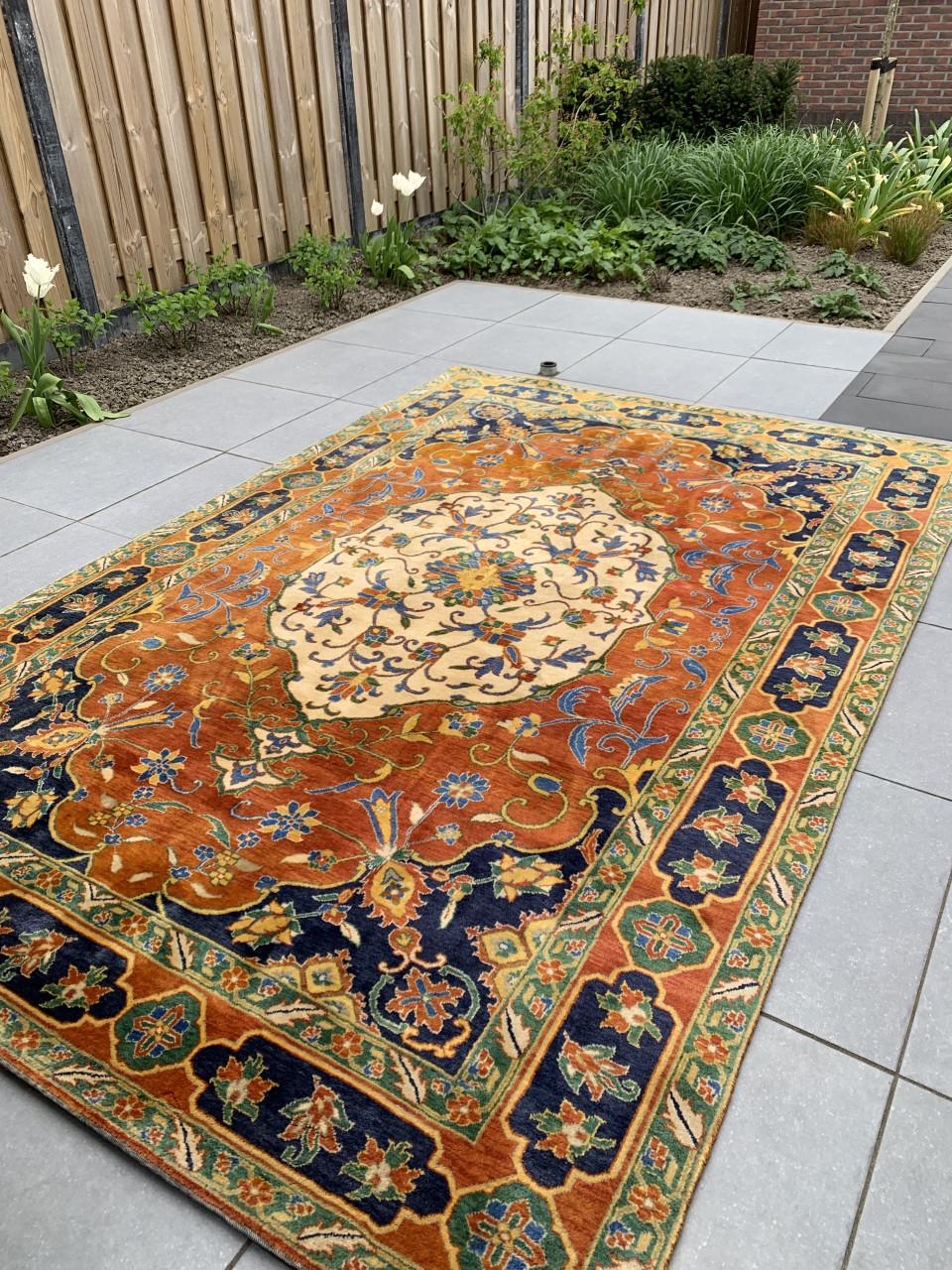 🧡Schitterend Sfeervol Kleurrijk Handgeknoopt Vloerkleed uit India🧡