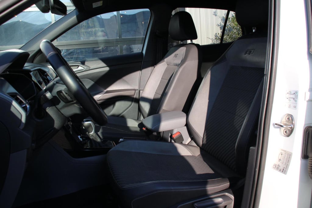 Volkswagen T-cross 1.0 tsi r-line - actieprijs: €20.195,- t/m 20 augustus!